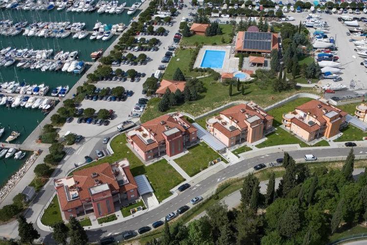 Residence Marina Rose M Apartment By Locap Group Portorož Exteriör bild